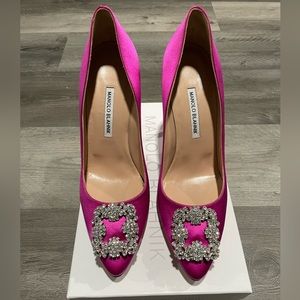 SOLD - Fuschia Hangisi Manolo Blahnik